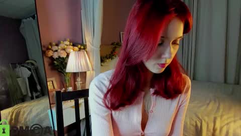 Snapshot of dearly_emily chatting on 11.27.25 Emily GMT2 Mon 10 AM - 4 PM Wed 10 AM - 4 PM Thu 10 AM - 4 PM Fri 10 AM - 4 PM Sat 10 AM - 4 PM online show from 11.27.25