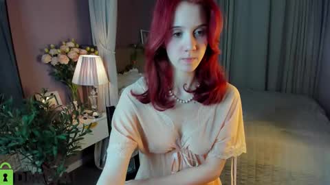 Snapshot of dearly_emily chatting on 12.01.25 Emily GMT2 Mon 10 AM - 4 PM Wed 10 AM - 4 PM Thu 10 AM - 4 PM Fri 10 AM - 4 PM Sat 10 AM - 4 PM online show from 12.01.25