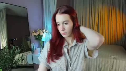 Snapshot of dearly_emily chatting on 06.14.26 Emily GMT2 Mon 10 AM - 4 PM Wed 10 AM - 4 PM Thu 10 AM - 4 PM Fri 10 AM - 4 PM Sat 10 AM - 4 PM online show from 06.14.26