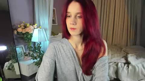 Snapshot of dearly_emily chatting on 07.16.26 Emily GMT2 Mon 10 AM - 4 PM Wed 10 AM - 4 PM Thu 10 AM - 4 PM Fri 10 AM - 4 PM Sat 10 AM - 4 PM online show from 07.16.26