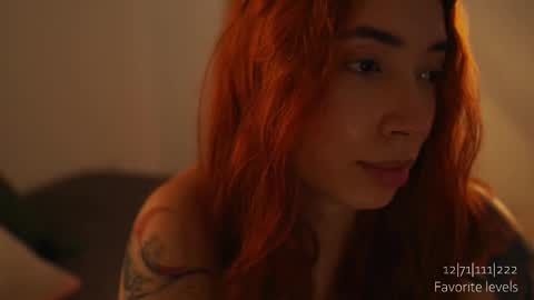 Snapshot of dearnina chatting on 10.26.25 NINA   30OFF online show from 10.26.25