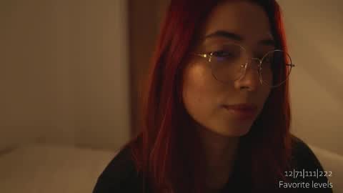 Snapshot of dearnina chatting on 11.01.25 NINA 30OFF online show from 11.01.25