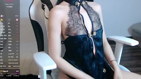 dearwy_ online show from 05.20.26