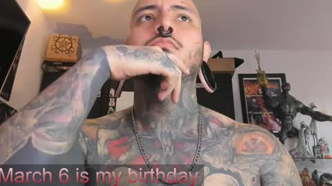    online show from 03.03.25