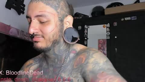    online show from 03.08.25