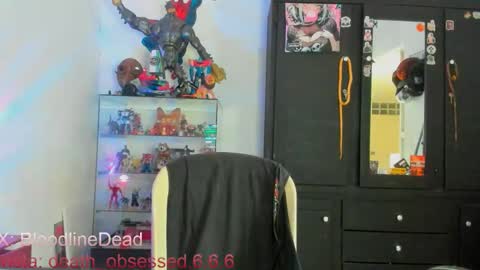    online show from 10.04.25