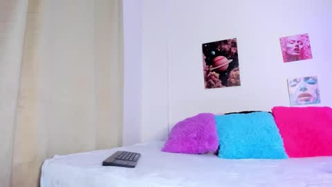 debbie_hans online show from 11.27.25