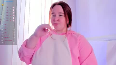 Snapshot of debbiewood chatting on 01.14.26 DeboraDebbieDee online show from 01.14.26