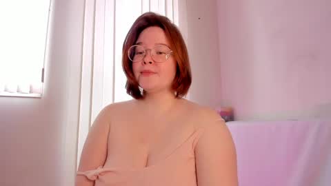 Snapshot of debbiewood chatting on 04.26.26 DeboraDebbieDee online show from 04.26.26