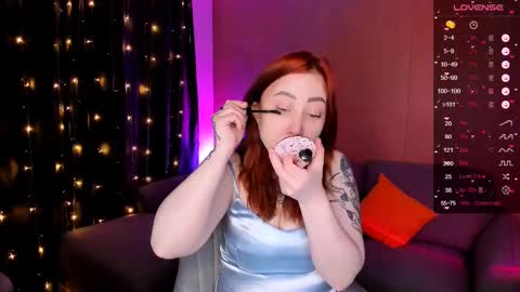 Snapshot of deborah_moore chatting on 03.07.25 Debora online show from 03.07.25