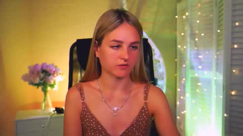 Snapshot of deboralarson chatting on 03.26.26 Debora online show from 03.26.26