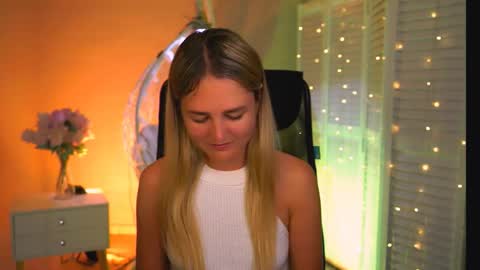 Debora online show from 05.10.26