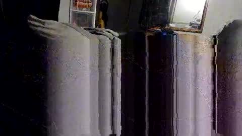 Snapshot of decoyx5o5 chatting on 01.28.25 decoyx5o5 online show from 01.28.25