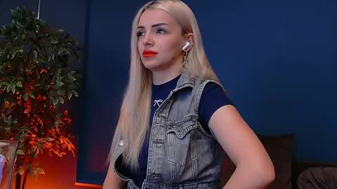 DeeaVIP online show from 04.21.26