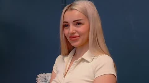 DeeaVIP online show from 04.25.26