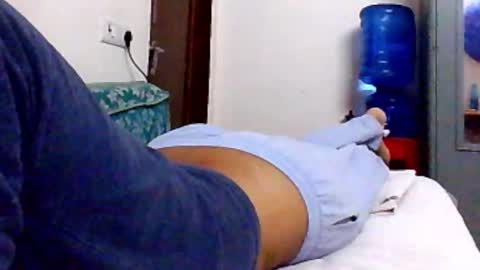 Snapshot of deepak4ualways chatting on 02.26.25 sandy4umylove2014 online show from 02.26.25