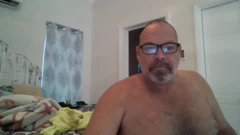 Snapshot of deepdiveme chatting on 02.28.25 deepdiveme online show from 02.28.25