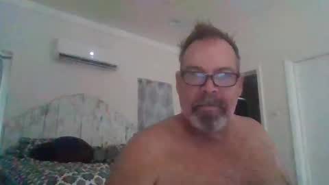 Snapshot of deepdiveme chatting on 10.19.25 deepdiveme online show from 10.19.25