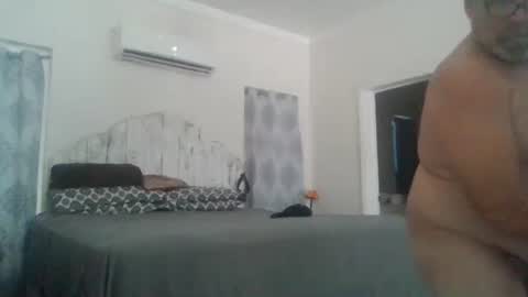 Snapshot of deepdiveme chatting on 10.25.25 deepdiveme online show from 10.25.25