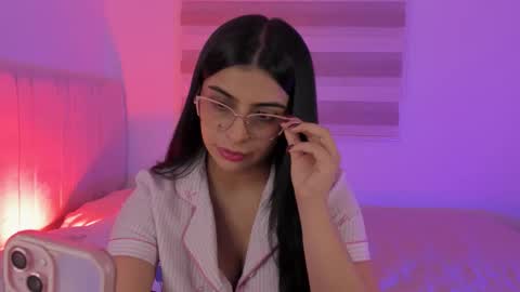 Snapshot of deepthroat_sweet chatting on 03.11.26 deepthroat_sweet online show from 03.11.26