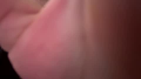 Snapshot of deepthroatqueen33 chatting on 11.12.25 deepthroatqueen33 online show from 11.12.25