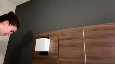 Snapshot of deepthroatqueen33 chatting on 02.27.26 deepthroatqueen33 online show from 02.27.26