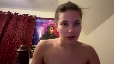 Snapshot of deepthroatqueen33 chatting on 03.11.26 deepthroatqueen33 online show from 03.11.26