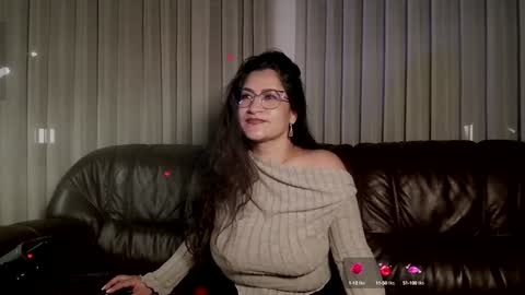 Snapshot of deesseluxure_ chatting on 01.23.25 Andre online show from 01.23.25