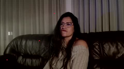 Snapshot of deesseluxure_ chatting on 01.23.25 Andre online show from 01.23.25