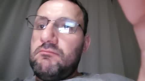 Snapshot of defaktor chatting on 11.22.25 Nemron online show from 11.22.25