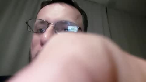 Snapshot of defaktor chatting on 11.28.25 Nemron online show from 11.28.25