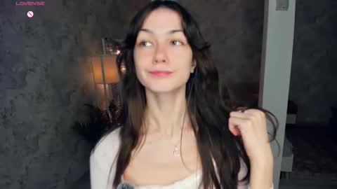 Snapshot of defeded_lovee chatting on 11.22.25 Amy online show from 11.22.25