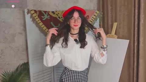 Snapshot of defeded_lovee chatting on 11.29.25 Amy online show from 11.29.25