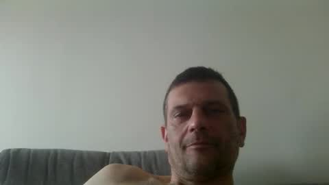 Defloy online show from 12.01.25