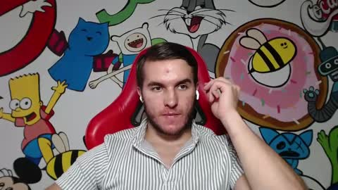 Snapshot of defuego_ chatting on 12.05.24 defuego online show from 12.05.24