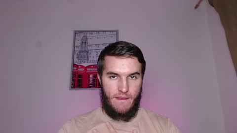 Snapshot of defuego_ chatting on 03.04.25 defuego online show from 03.04.25