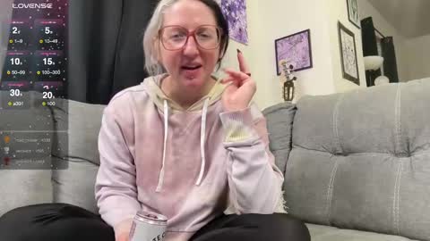 degeneratealiceof online show from 10.23.25