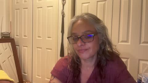 Snapshot of degeneratesaint chatting on 10.08.25 Tori online show from 10.08.25