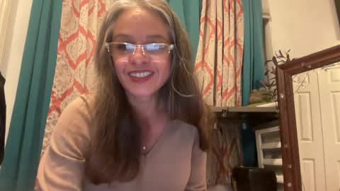 Tori online show from 04.28.26