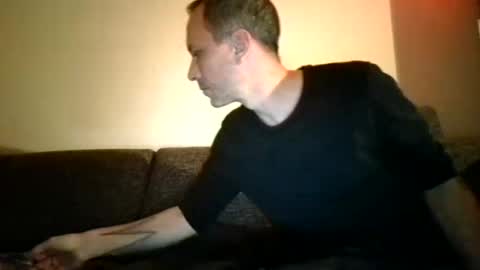 Snapshot of degrandis chatting on 12.16.25 Luka Magic online show from 12.16.25