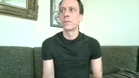 Snapshot of degrandis chatting on 04.19.26 Luka Magic online show from 04.19.26