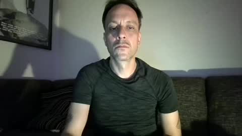 Snapshot of degrandis chatting on 05.10.26 Luka Magic online show from 05.10.26