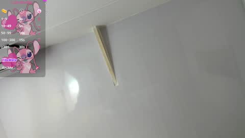 Snapshot of dei_v_48 chatting on 01.21.25 DEIVY online show from 01.21.25