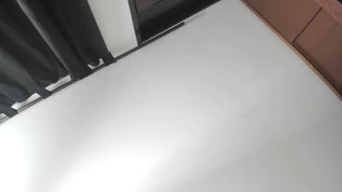 Snapshot of dei_v_48 chatting on 02.14.25 DEIVY online show from 02.14.25