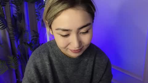 sexy bimbo little kitty asian misstress quen princes sexy girl you can just call me pleasure online show from 12.04.24