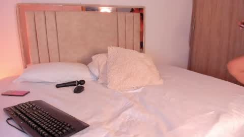 Ricarda online show from 06.05.26