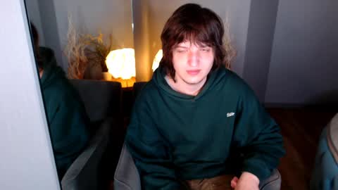 Snapshot of delalex chatting on 05.20.26 Alex online show from 05.20.26