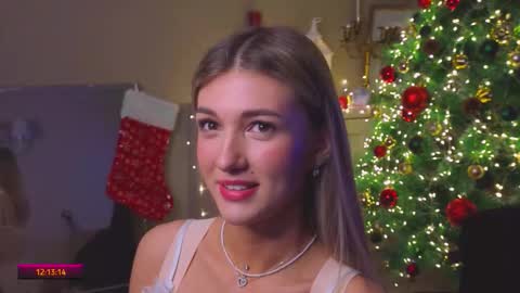 Snapshot of delcieodoherty chatting on 12.15.25 Adla online show from 12.15.25