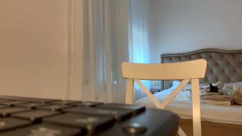 Snapshot of deliadelicious chatting on 09.15.25 deliadelicious online show from 09.15.25