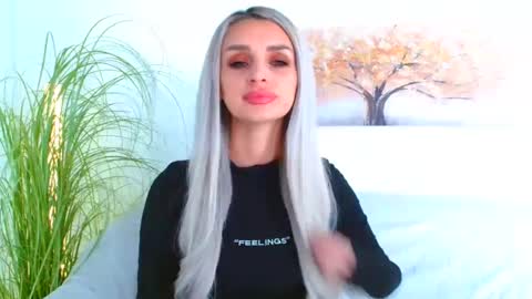 Snapshot of deliciaalove chatting on 02.26.25 deliciaalove online show from 02.26.25